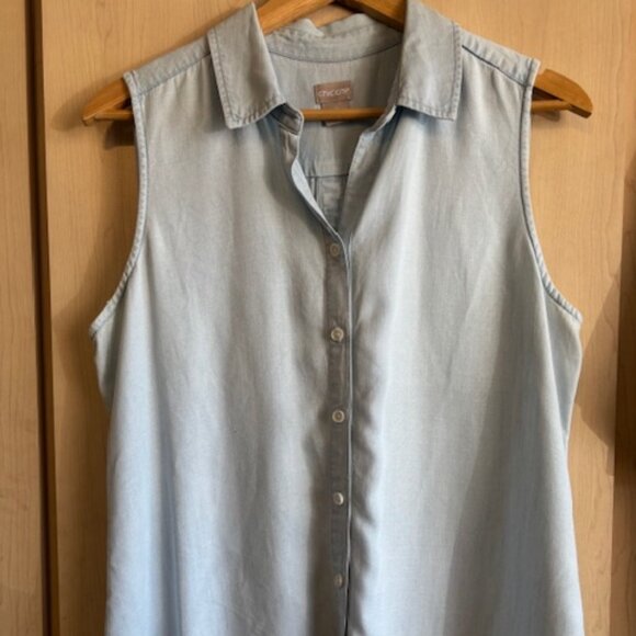 Chico's Sleeveless Blue Blouse Top Shirt Women's Size 2 Button Front and Back - Picture 1 of 9